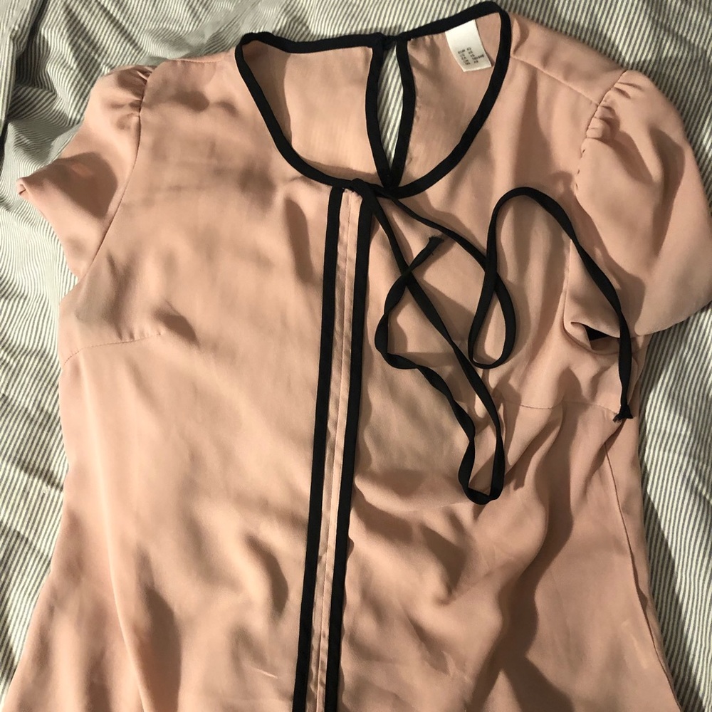 Amazon basics blouse